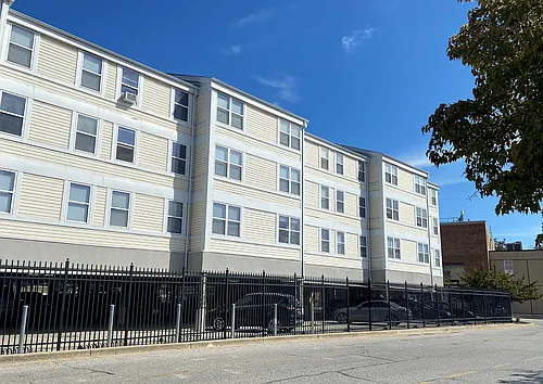 Glen Burnie Town Apartments Photo 1