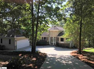 1027 Cross Creek Dr, Seneca, SC 29678