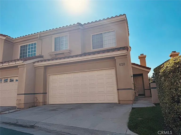 620 Wild Rose Ln — Photo 1