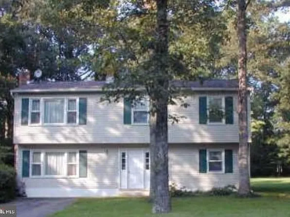 24770 Vega Ct, Hollywood, MD 20636
