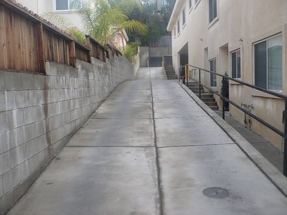 5th image of 6162 Mesa Ave APT C