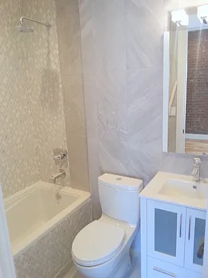 Rented by Uptown Flats LLC | media 7