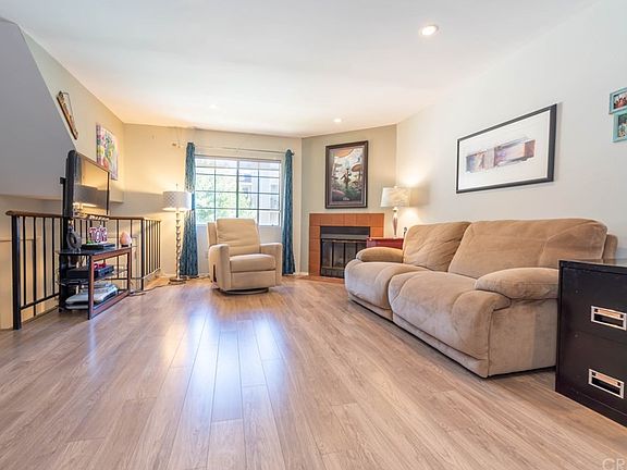 5th image of 8338 Woodley Pl Unit 34