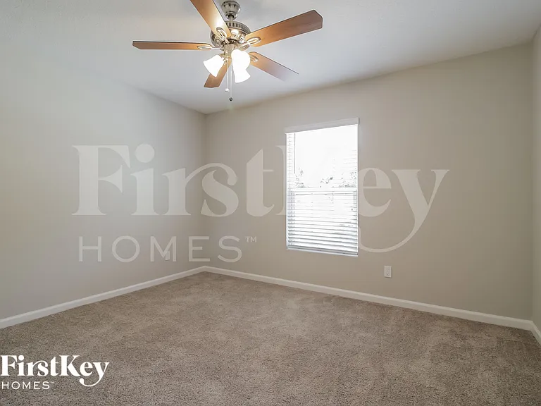 1099 Braddock Ave SE — Photo 16