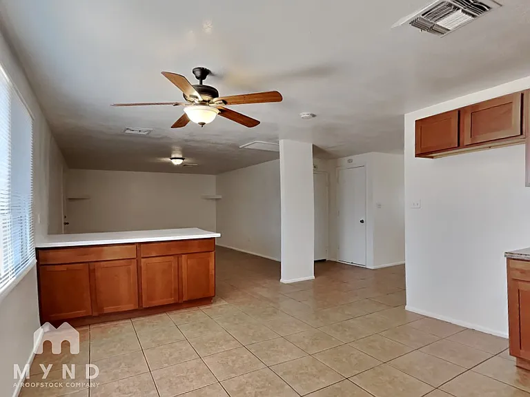 6033 W Vernon Ave — Photo 10