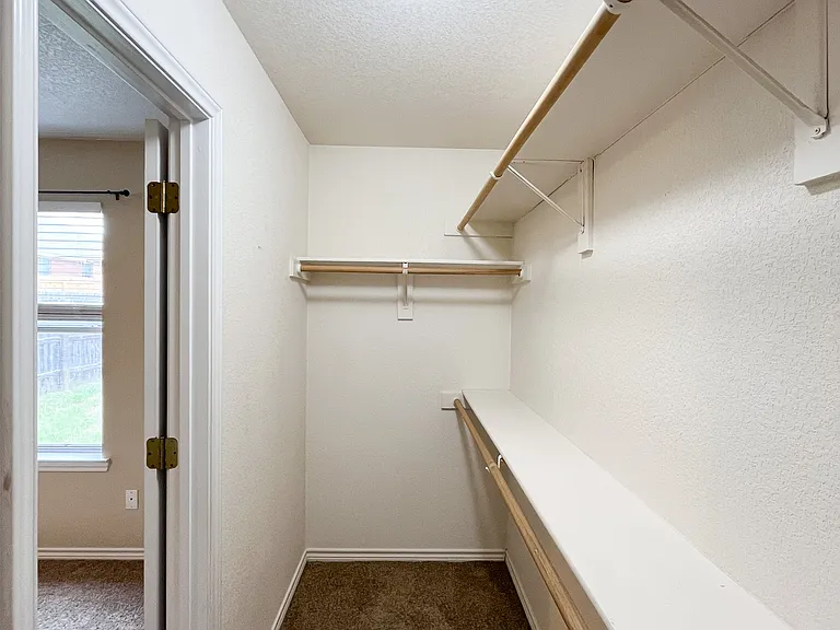 310 N 10th St #B — Photo 22