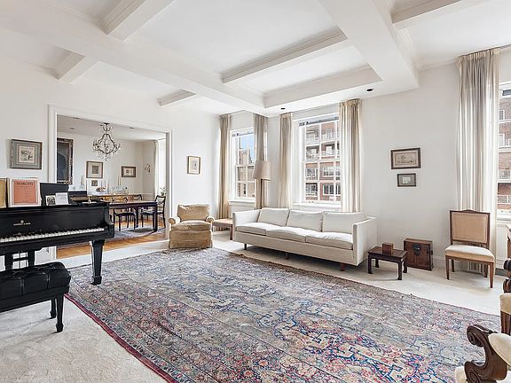 2nd image of 39 E 79th St APT 13B
