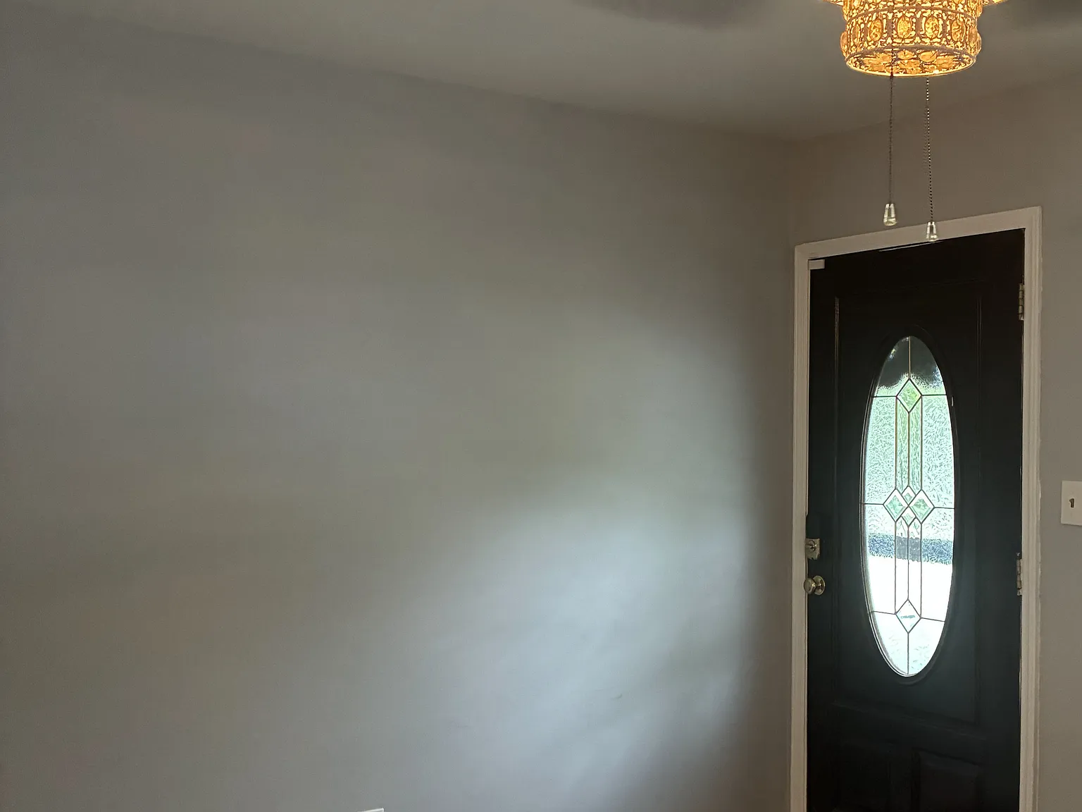 3 bed, 1.5 bath, 984 sqft, $1,700 — Photo 2