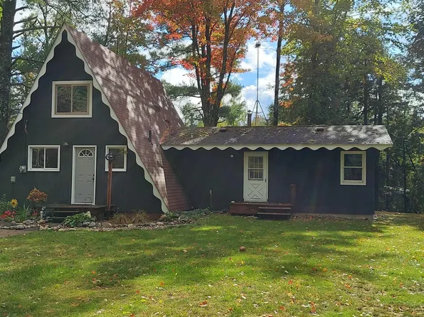 8922 Comfort Rd, Bellaire, MI 49615