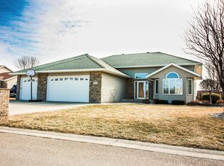 1503 6th Ave N, Wahpeton, ND 58075