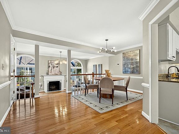 5th image of 8006 Trevor Pl