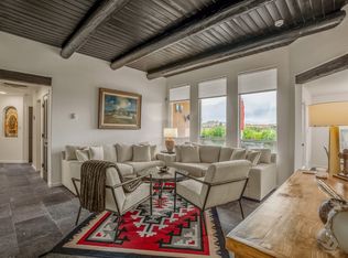 4705 Contenta Rdg, Santa Fe, NM 87507