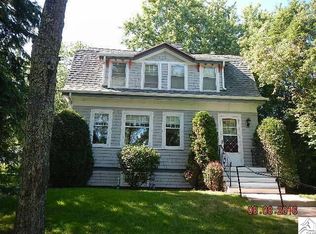 2909 E 1st St, Duluth, MN 55812