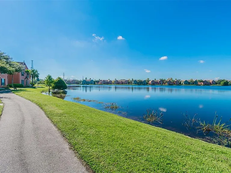 10462 White Lake Ct — Photo 38