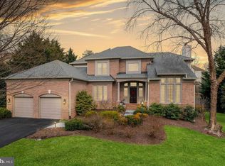 1487 Broadstone Pl, Vienna, VA 22182