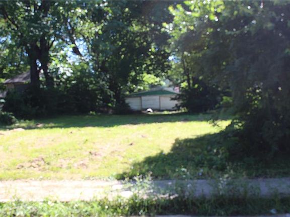 5th image of 3615 Graceland Ave