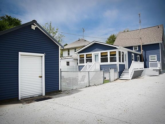 4th image of 708 Weller Ave