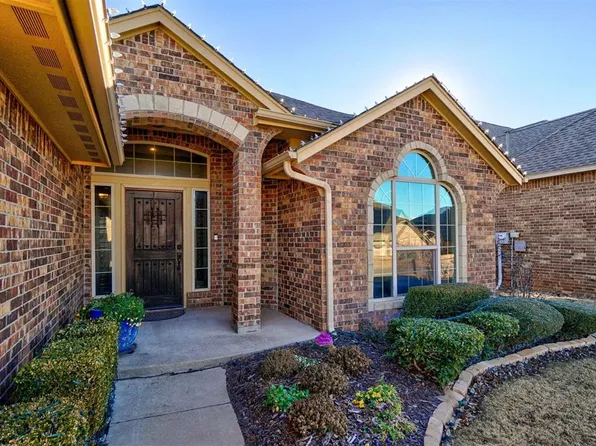 3820 Montclair Dr, Edmond, OK 73013