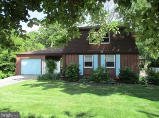 584 W Hillside Ave, State College, PA 16803