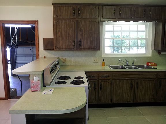 5th image of 1041 Las Robida Dr