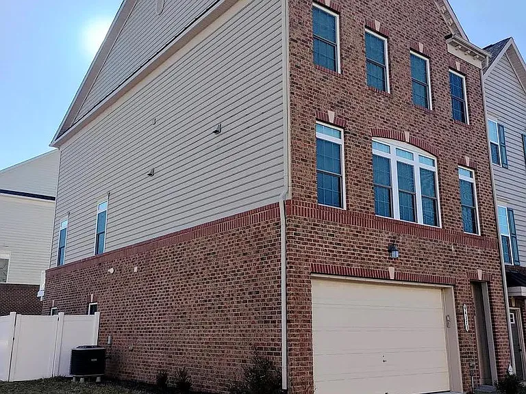 44373 Foxthom Ter — Photo 4