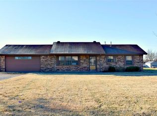 1239 County Road 1354, Chickasha, OK 73018