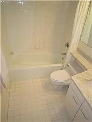 Rented by Sumitomo Real Estate Sales | media 28