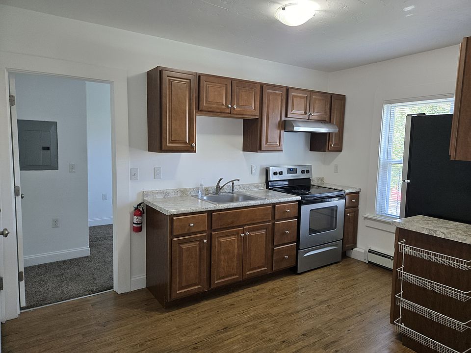 1st image of 70 Whitney St