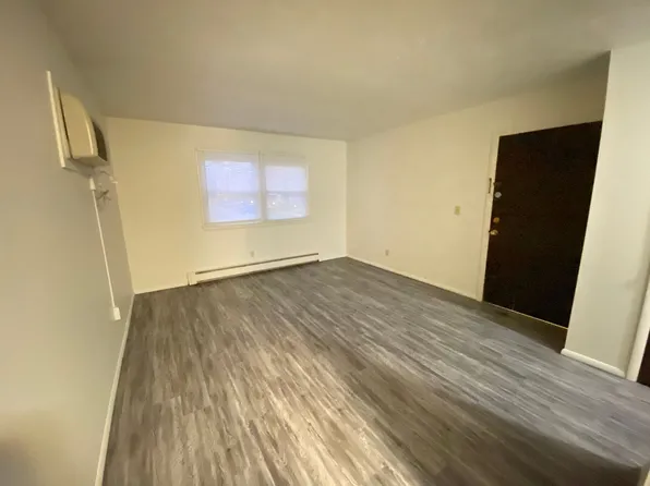 1106 McLean, 1106 N McLean St Unit 2, Bloomington, IL 61701