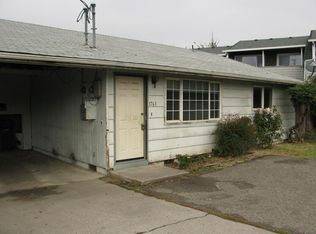 1761 Crater Lake Ave, Medford, OR 97504