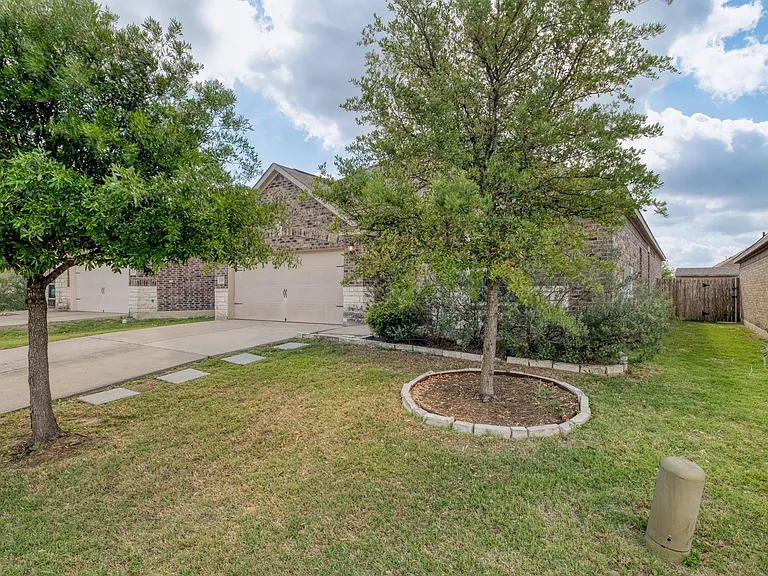 13709 Nelson Houser St — Photo 4