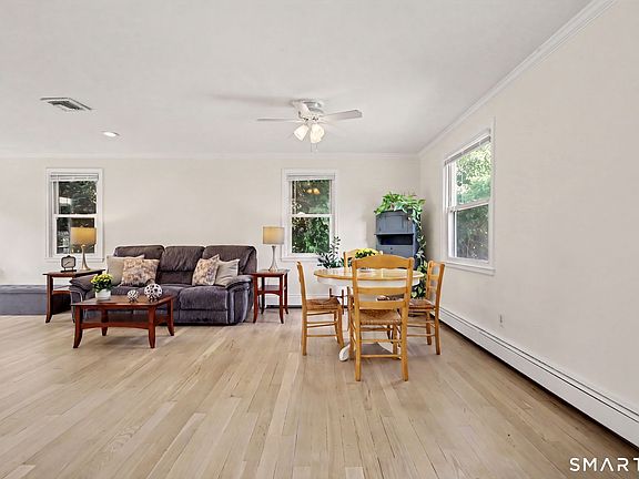 5th image of 26 Birchwood Road