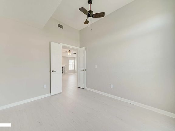 4th image of 102 Byrd Dr
