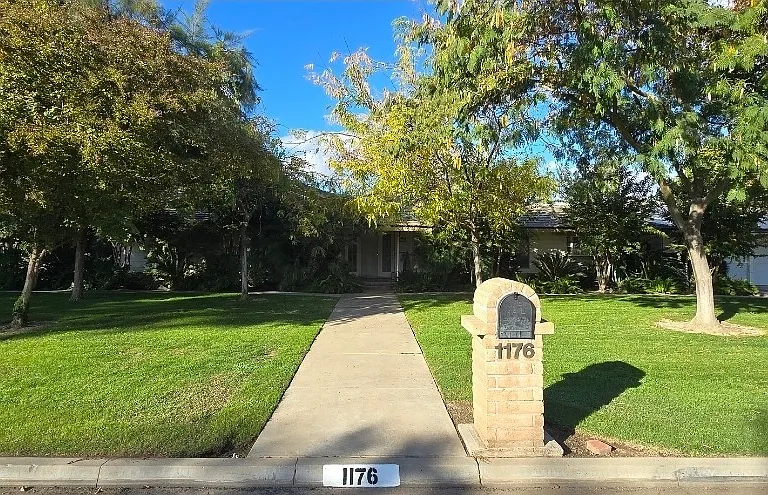 1176 W San Bruno Ave — Photo 1