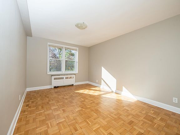 5th image of 1025 Franklin Ave #2