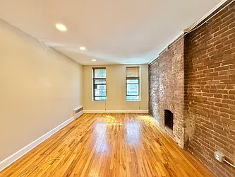 451 Bergan Street, #1L