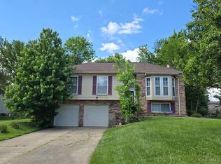 5686 Farm Field Dr, Mason, OH 45040
