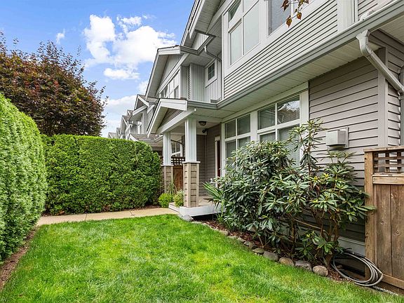 2nd image of 20449 66th Ave #121