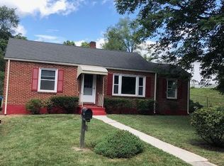 1815 Langdon Rd SW, Roanoke, VA 24015