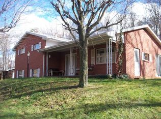 17 Sandy Ln, Fort Ashby, WV 26719