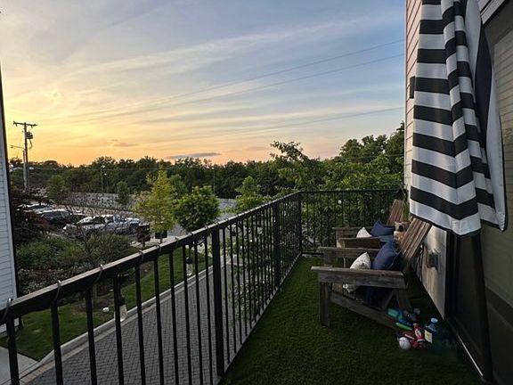 5th image of 6000 Sterling St