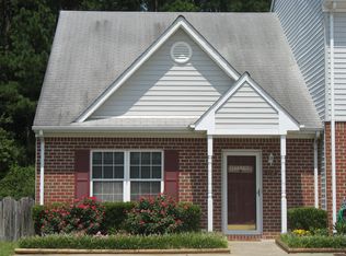 112 Horse Run Dr, Chesapeake, VA 23322