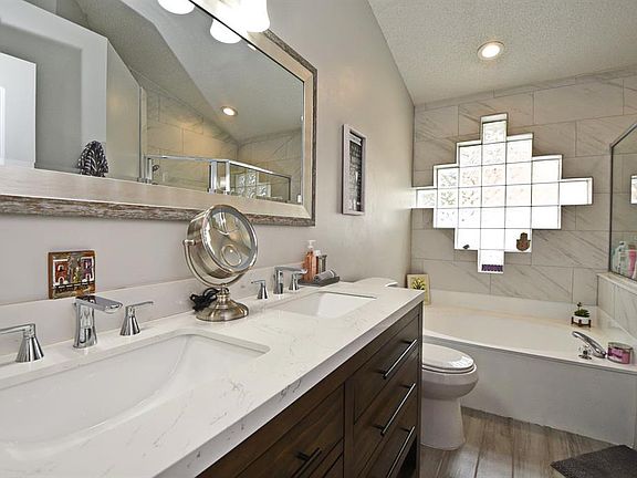 4th image of 521 Brightview Dr