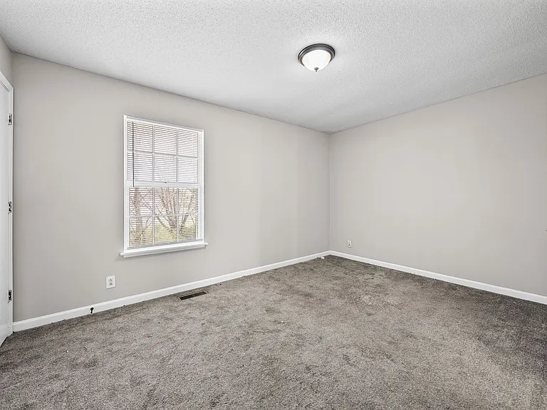 Timber Court Drive-280 — Photo 13