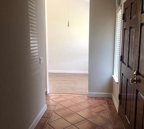 3rd image of 3517 Payne Ave