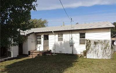 2nd image of 1318 SE 39th St
