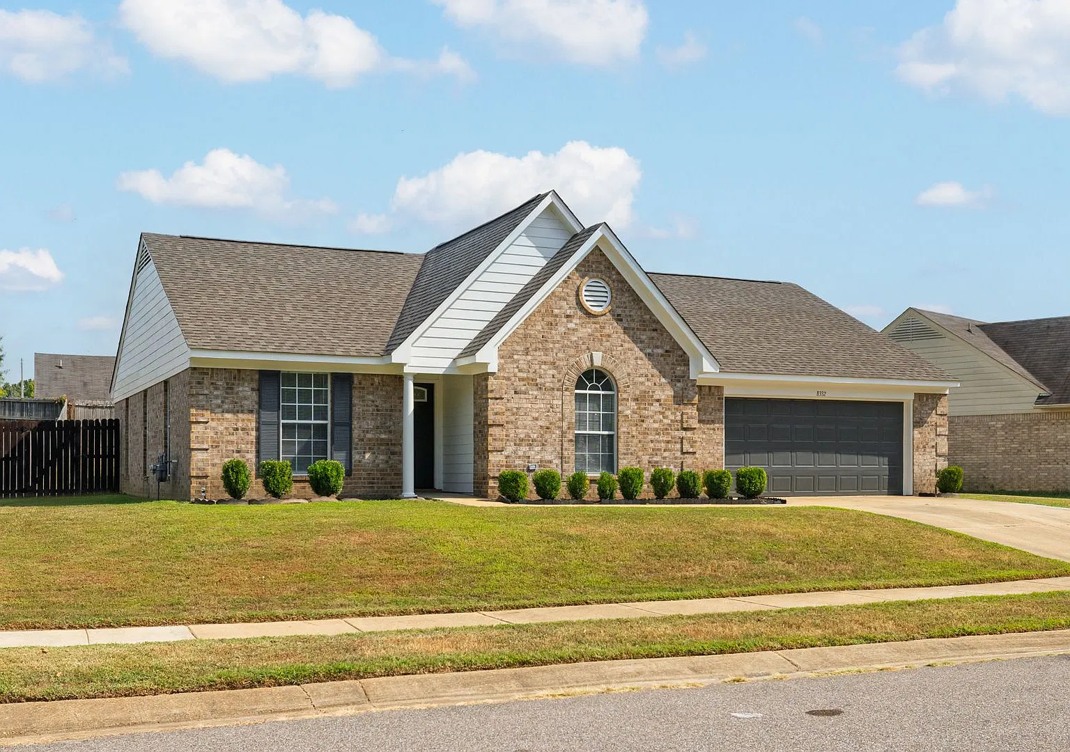 Recently renovated 3 bedroom, 2 bathroom home in Southaven — Photo 2