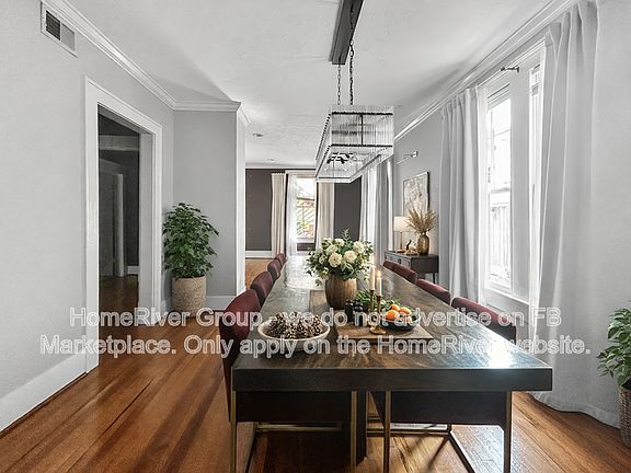 3rd image of 1310 Anita St #B