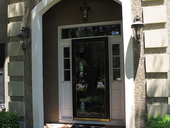 2nd image of 819 Blvd Of The Champions