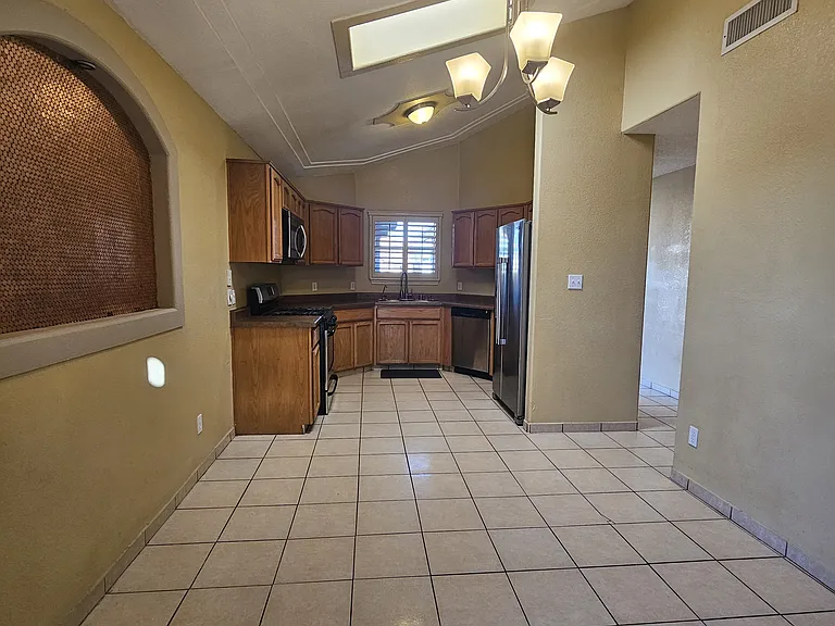 10272 Valle Del Mar Dr — Photo 9